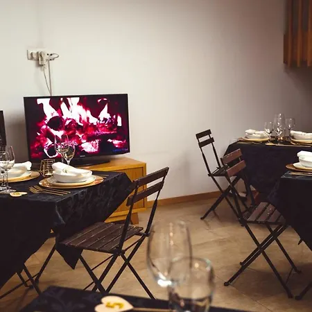 Spacious House In + Garden Oporto